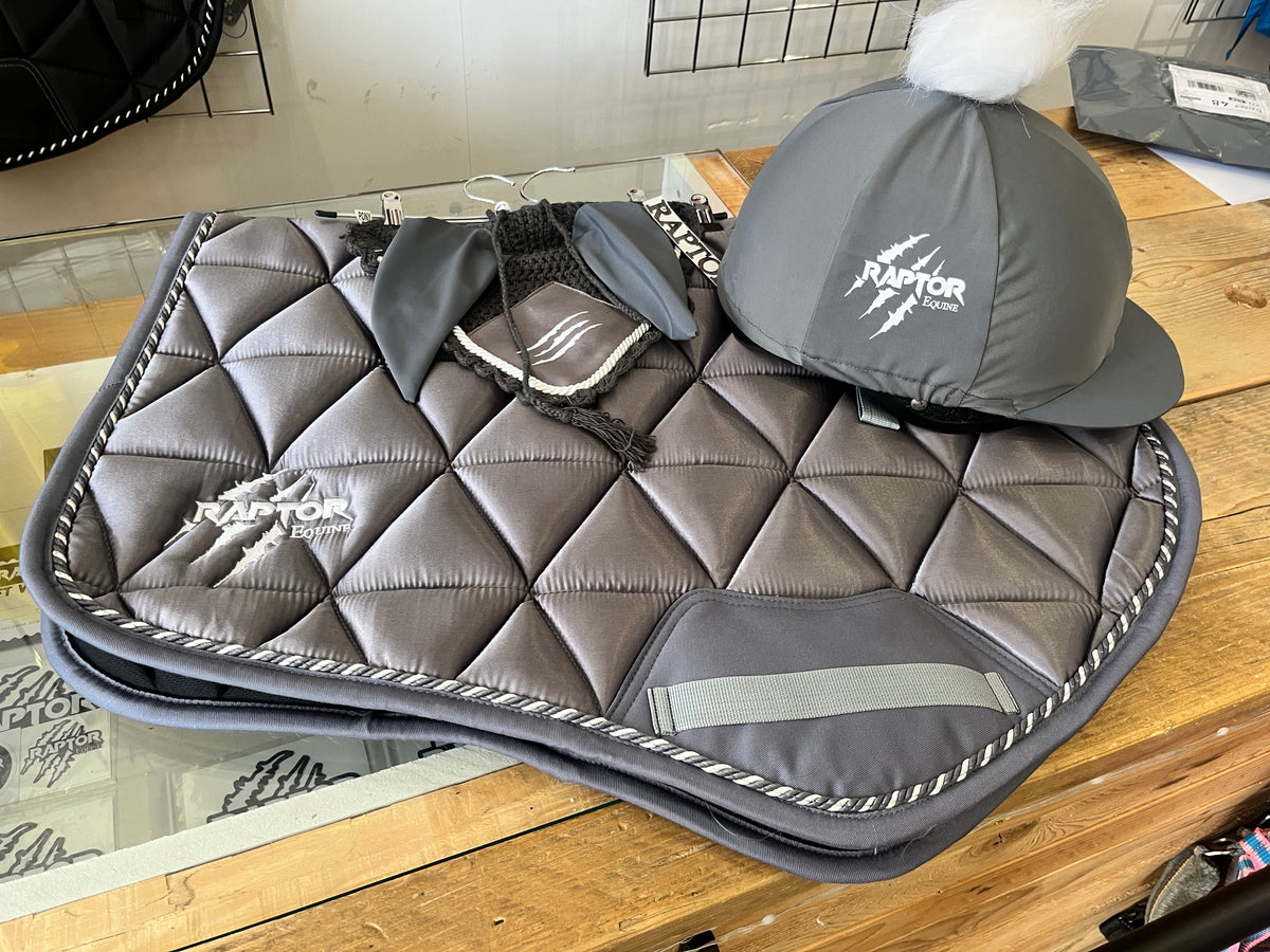 Raptor saddlepad/ears/hatsilk