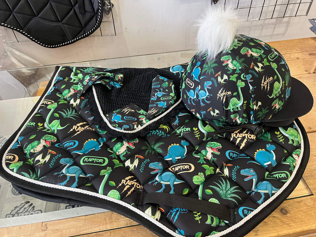 Raptor saddlepad/ears/hatsilk