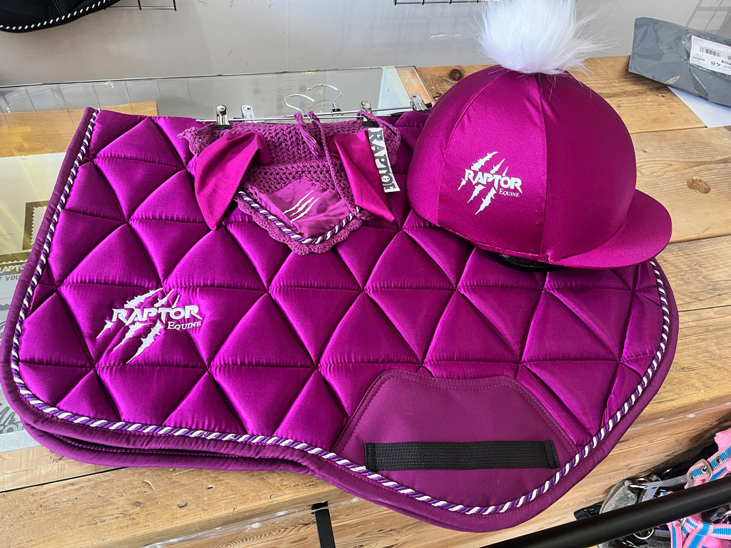 Raptor saddlepad/ears/hatsilk