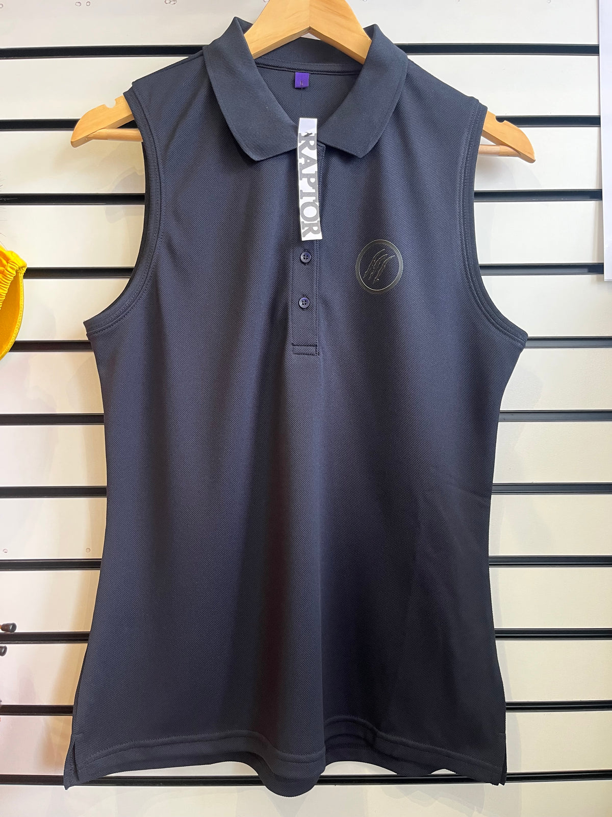 Raptor Sleeveless Training Top