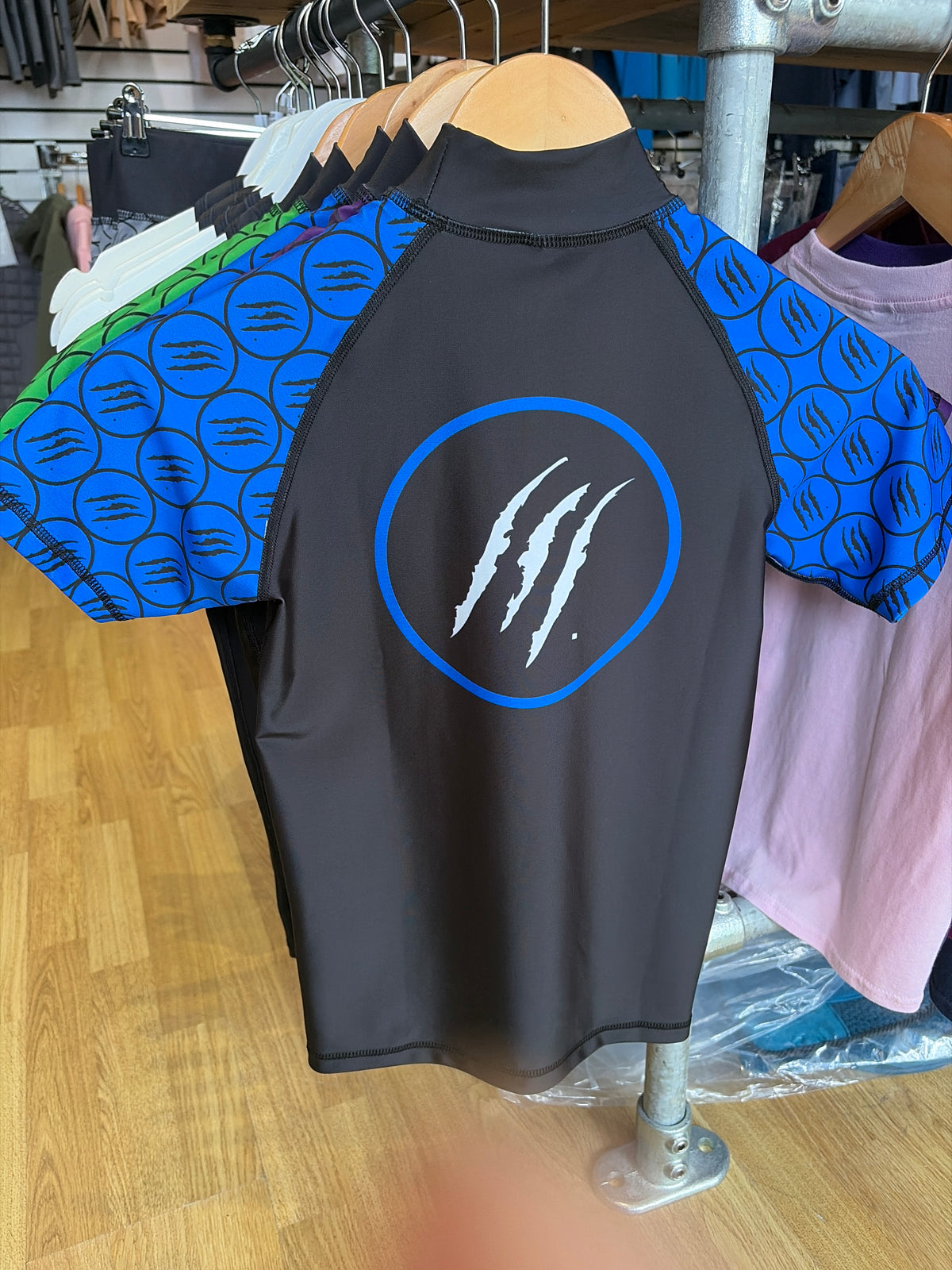 Raptor Skinz Kids Rashguard